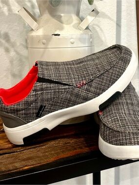 OrthoComfort Men’s Gray Slip-On Walking Shoes EU 41.5 US 8.5 NWOT